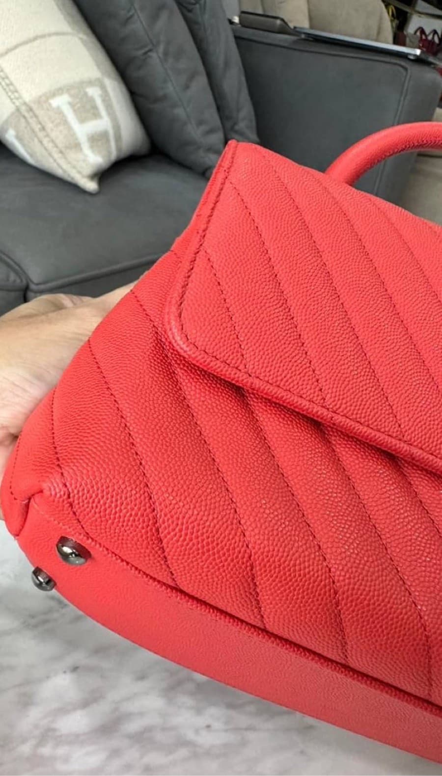 Chanel Red Caviar Top Handle thumbnail 3