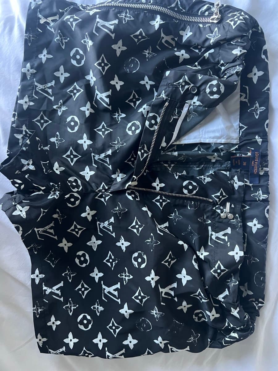 Louis Vuitton Monogram shorts thumbnail 2