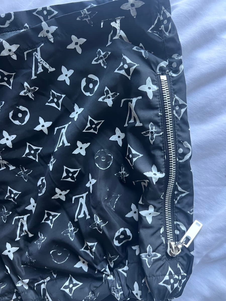 Louis Vuitton Monogram shorts thumbnail 5