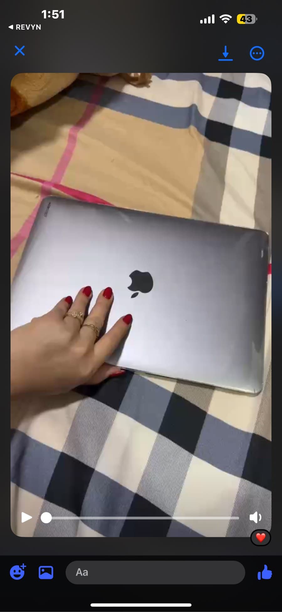 MacBook Air Laptop thumbnail 2