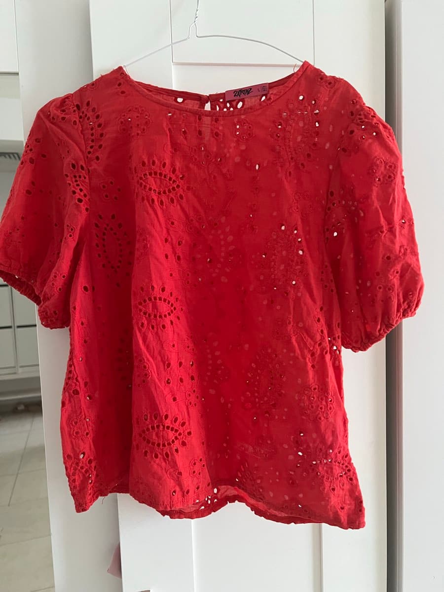2W2M Red Broderie Anglaise Top