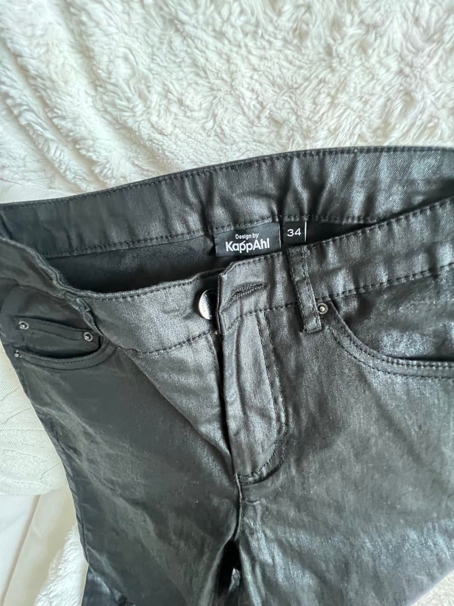 Black Coated Skinny Jeans thumbnail 3