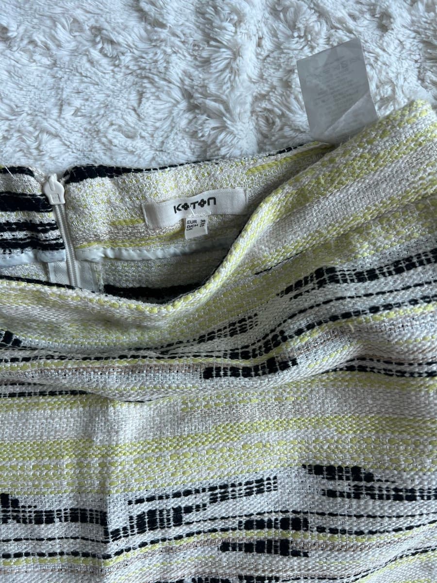 Textured Striped Mini Skirt thumbnail 3