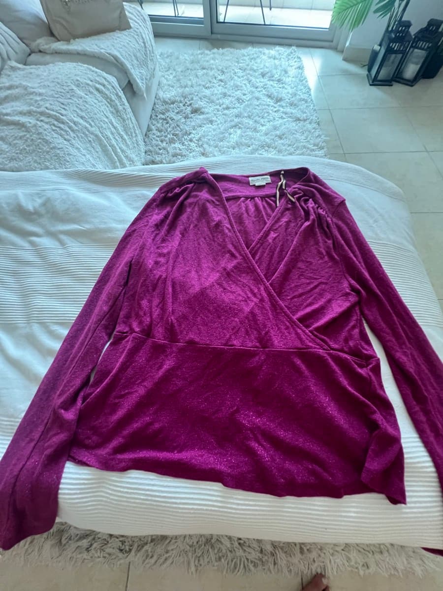 Magenta Glitter Wrap Top thumbnail 3