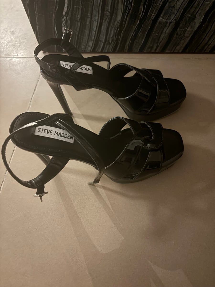 Steve Madden Patent Heels thumbnail 2