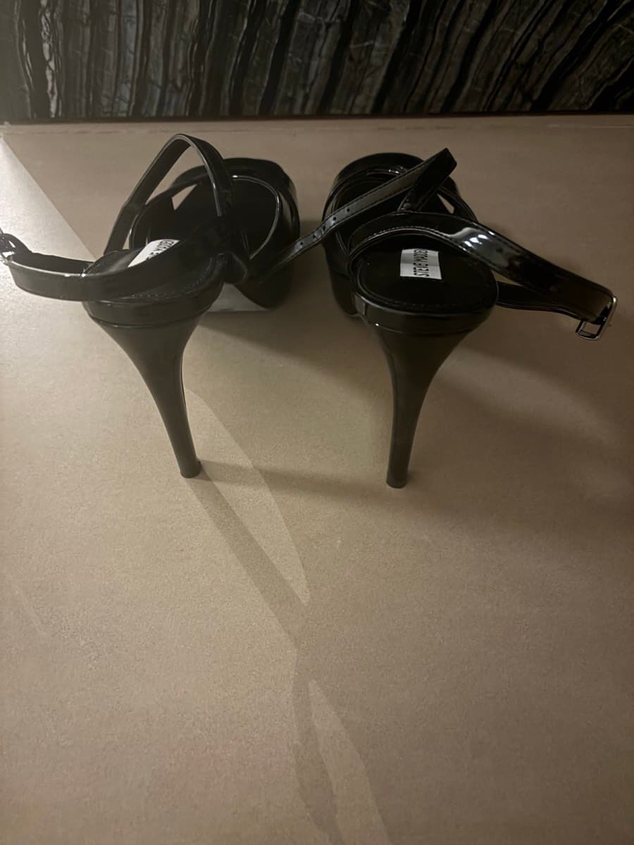 Steve Madden Patent Heels thumbnail 4