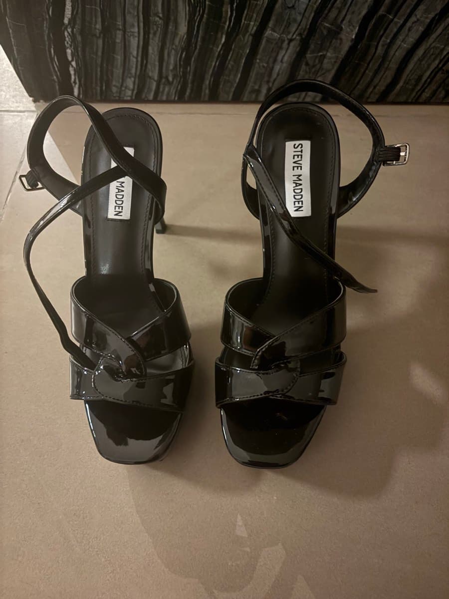 Steve Madden Patent Heels - image 1