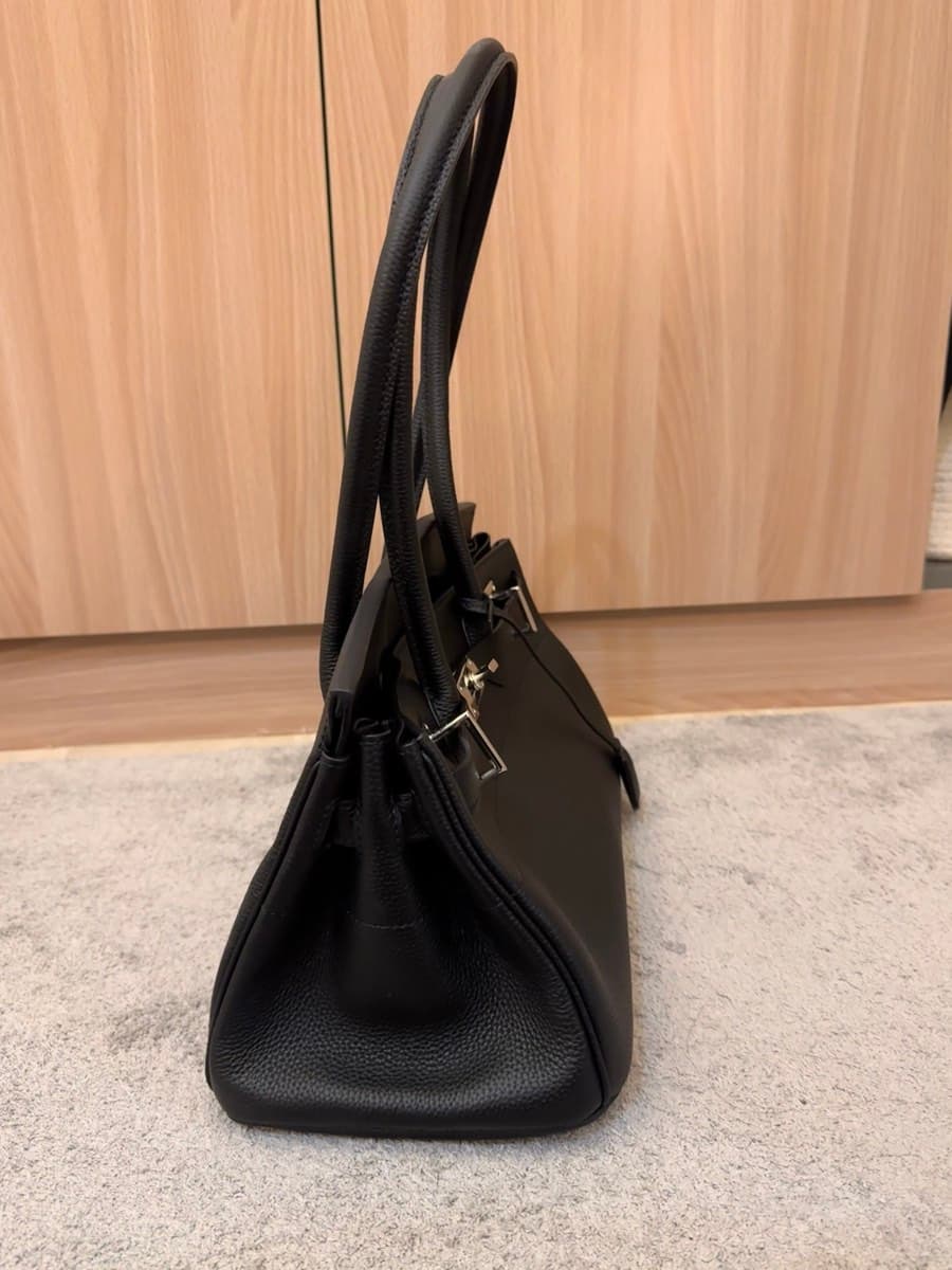 Black Grained Leather Handbag With Silver Hardware thumbnail 4