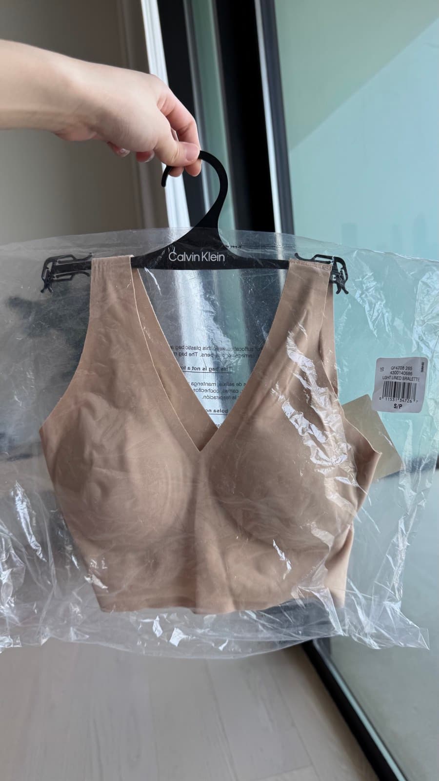(BRAND NEW WITH TAG) Nude Seamless Bralette in Size S thumbnail 4