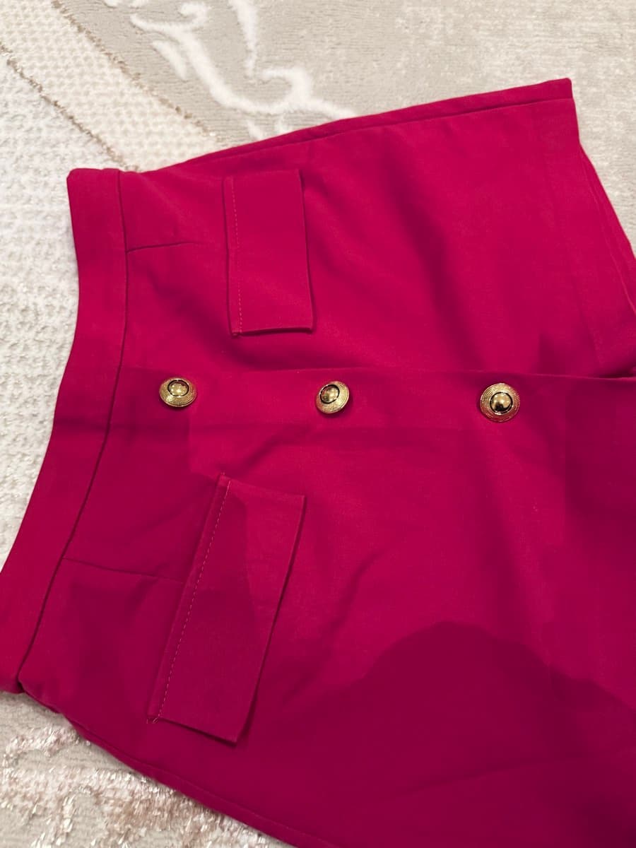 Fuchsia Double woman Shorts thumbnail 3