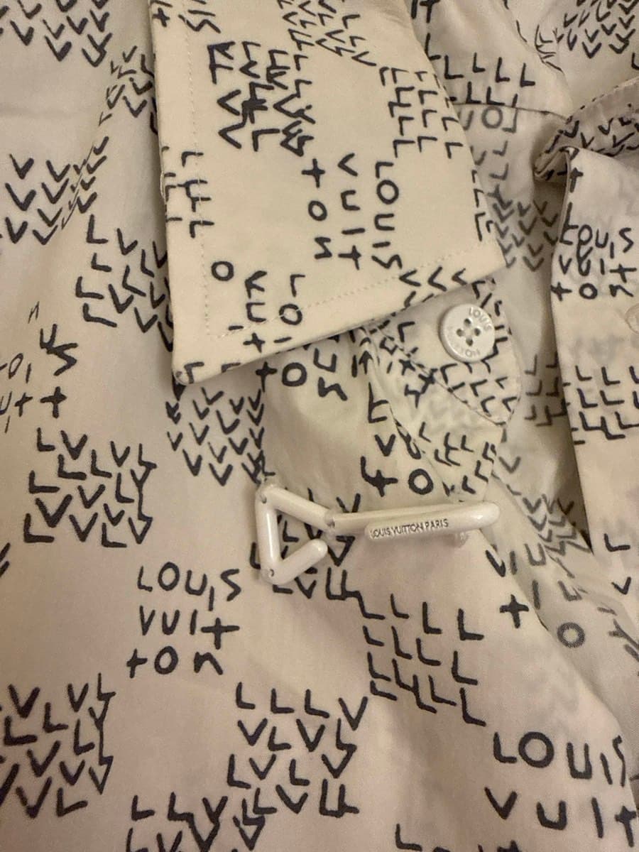 Louis Vuitton Monogram Shirt thumbnail 2