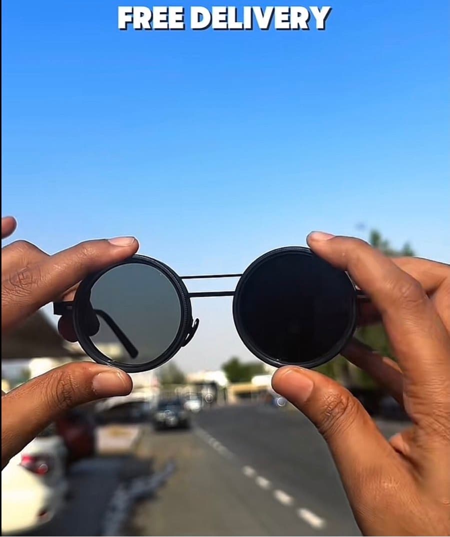 Round Frame Black Sunglasses thumbnail 3