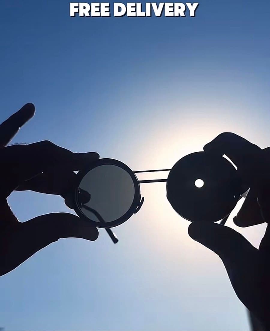 Round Frame Black Sunglasses thumbnail 2