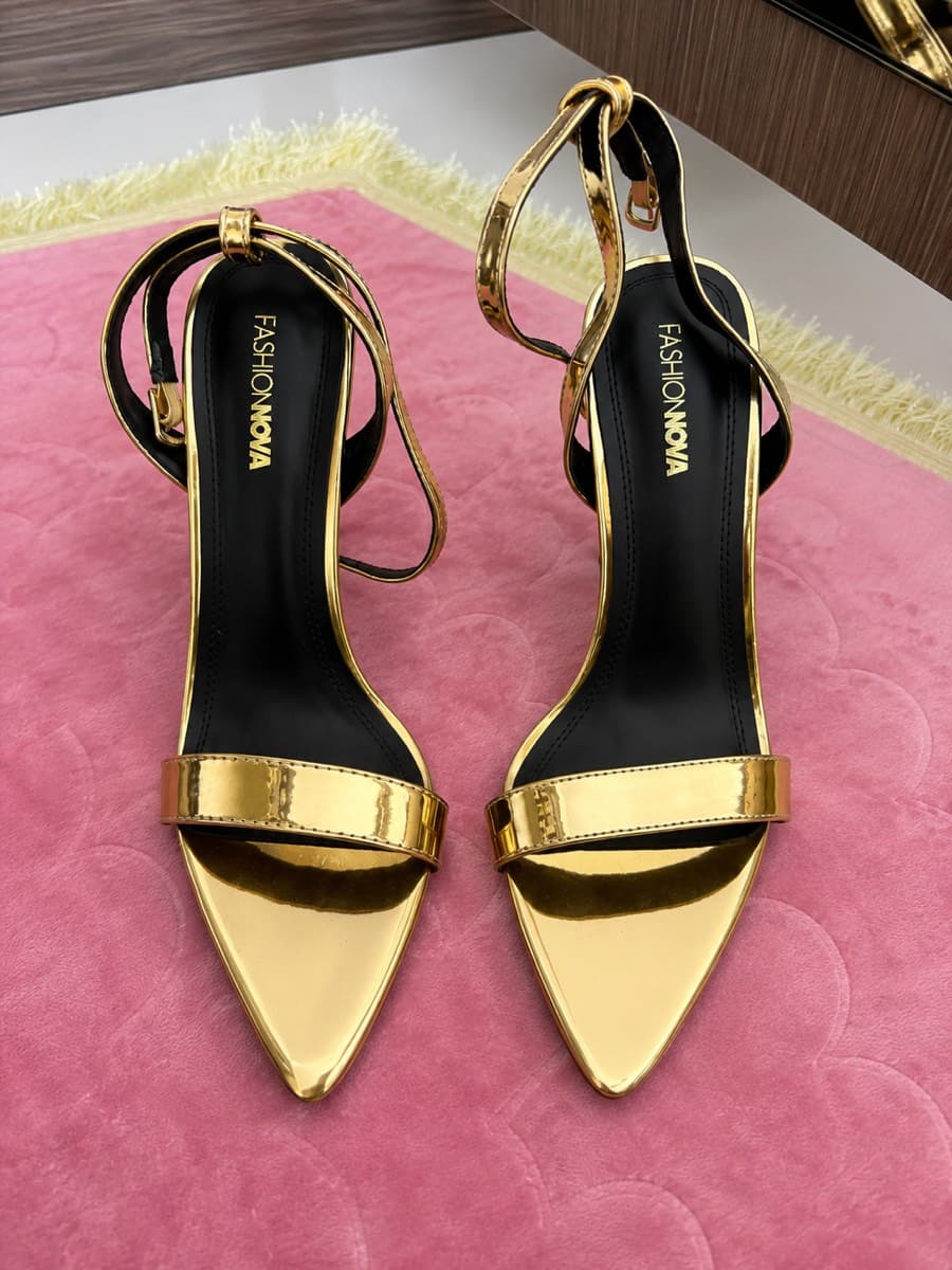 Fashion Nova Gold Heels thumbnail 2