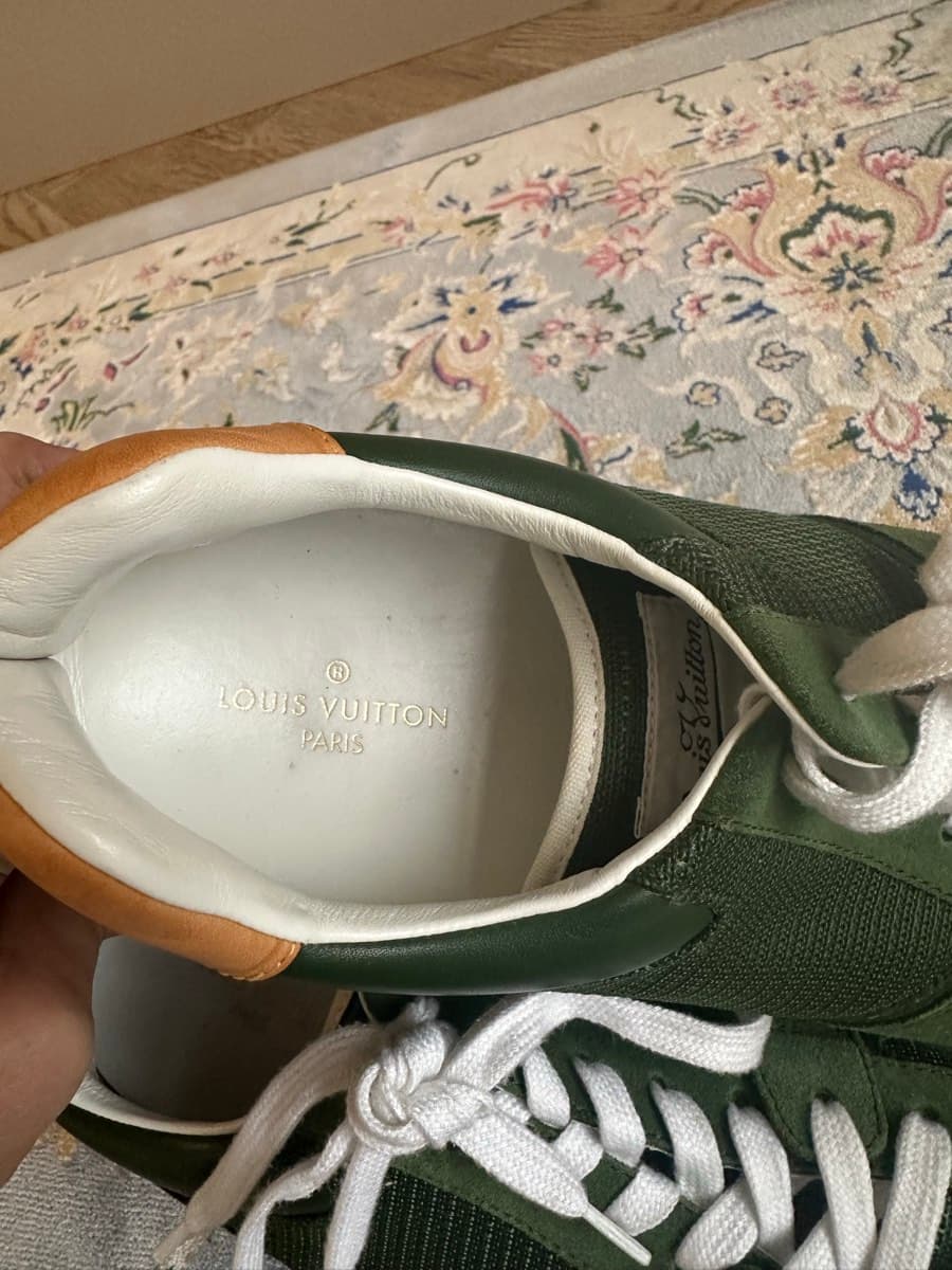 Louis Vuitton Green Suede Sneakers thumbnail 4