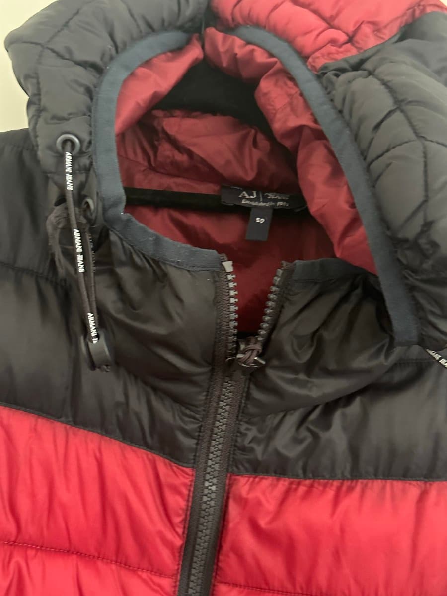 Authentic Armani Jeans Reversible Puffer Jacket Black/Red – Size M / EU 50 thumbnail 6