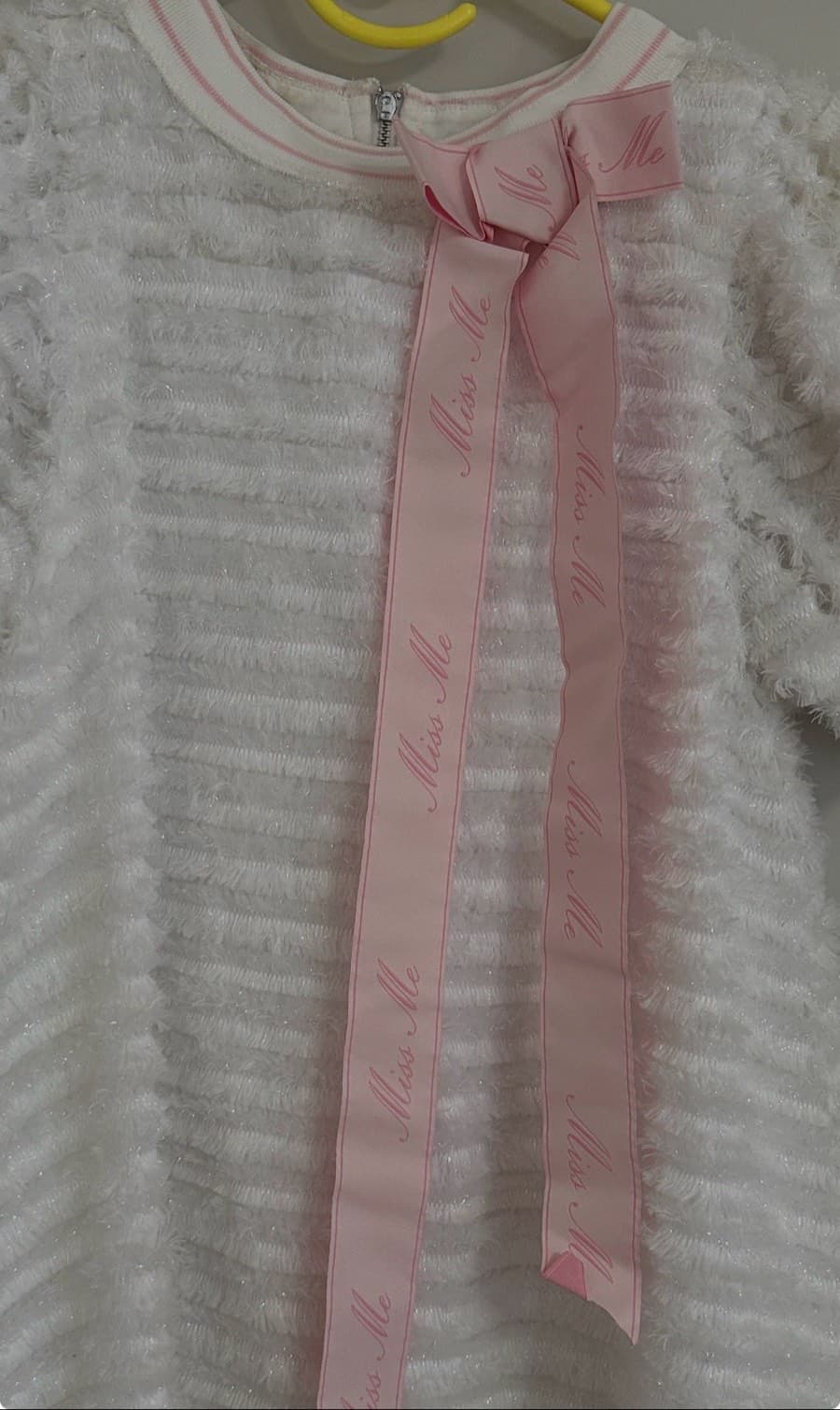 Miss Me Off White Occasion Dress with Bow – Size 11-12 thumbnail 7