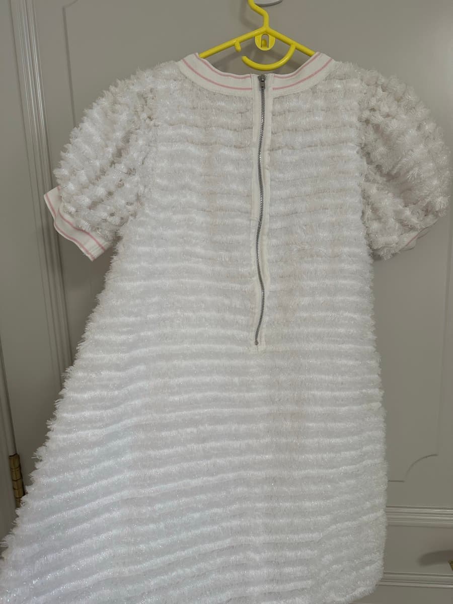 Miss Me Off White Occasion Dress with Bow – Size 11-12 thumbnail 5