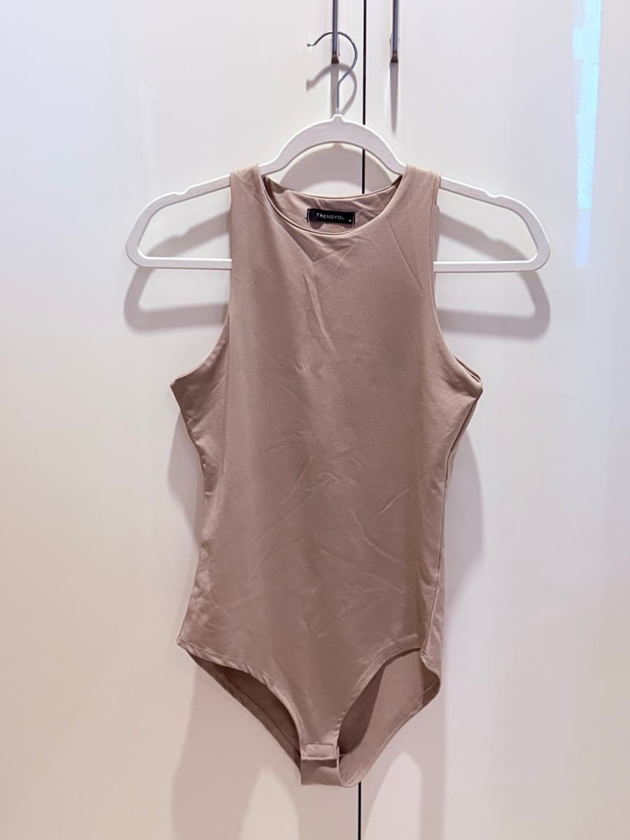 Zara top + Trendyol Sleeveless Bodysuit thumbnail 2