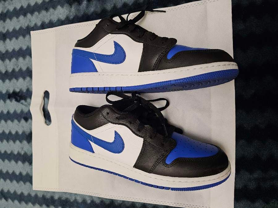 Jordan Low-Top Sneakers thumbnail 4