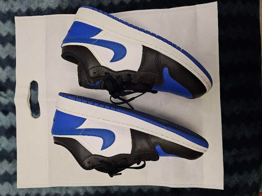 Jordan Low-Top Sneakers thumbnail 3
