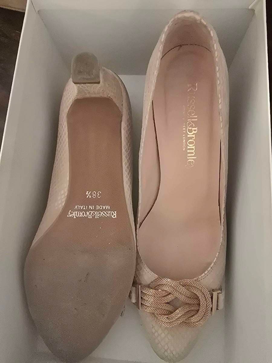 Russell & Bromley Knot Pumps thumbnail 2