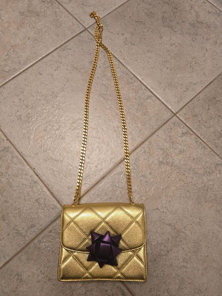 Quilted Gold Shoulder Bag thumbnail 2