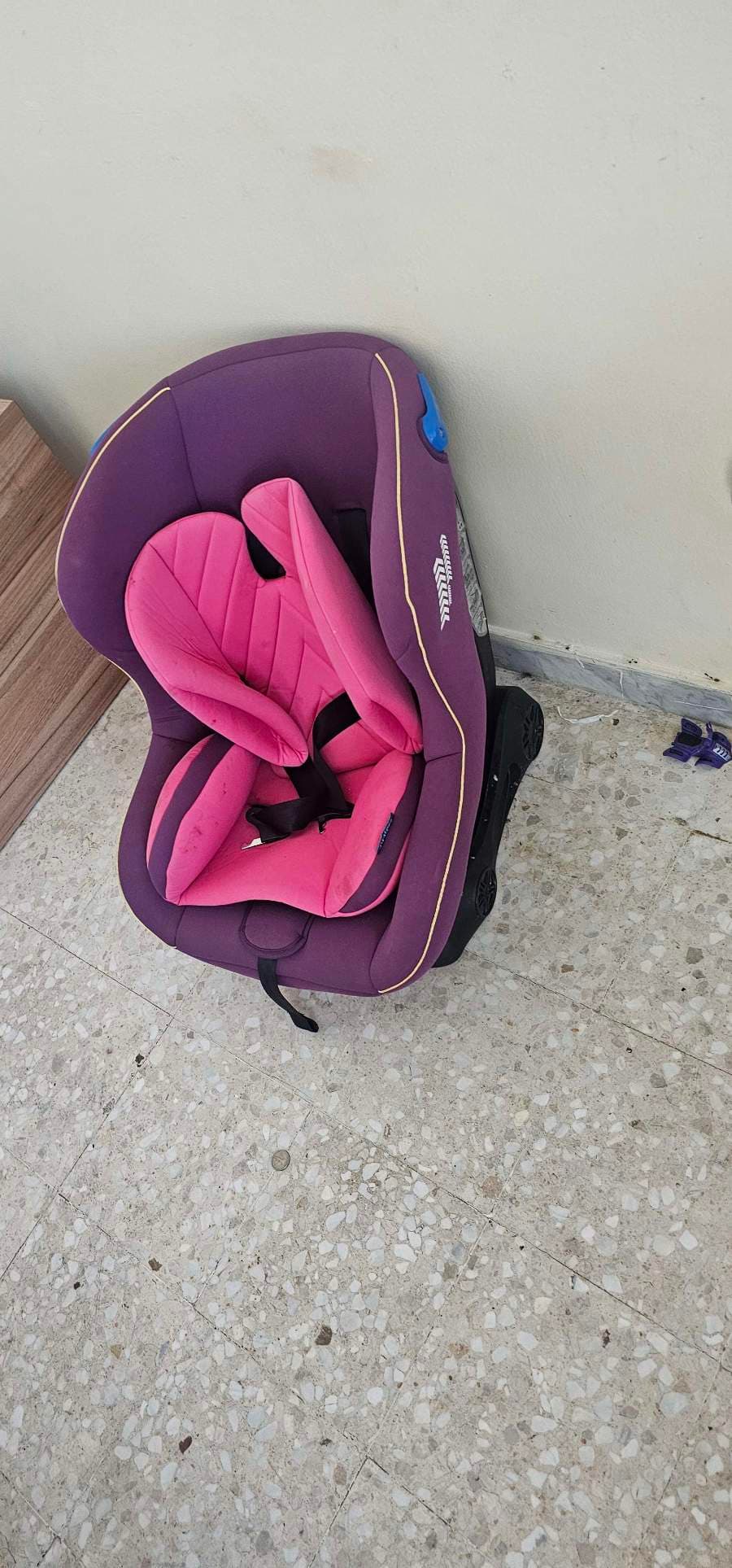 Adjustable Baby High Chair thumbnail 2