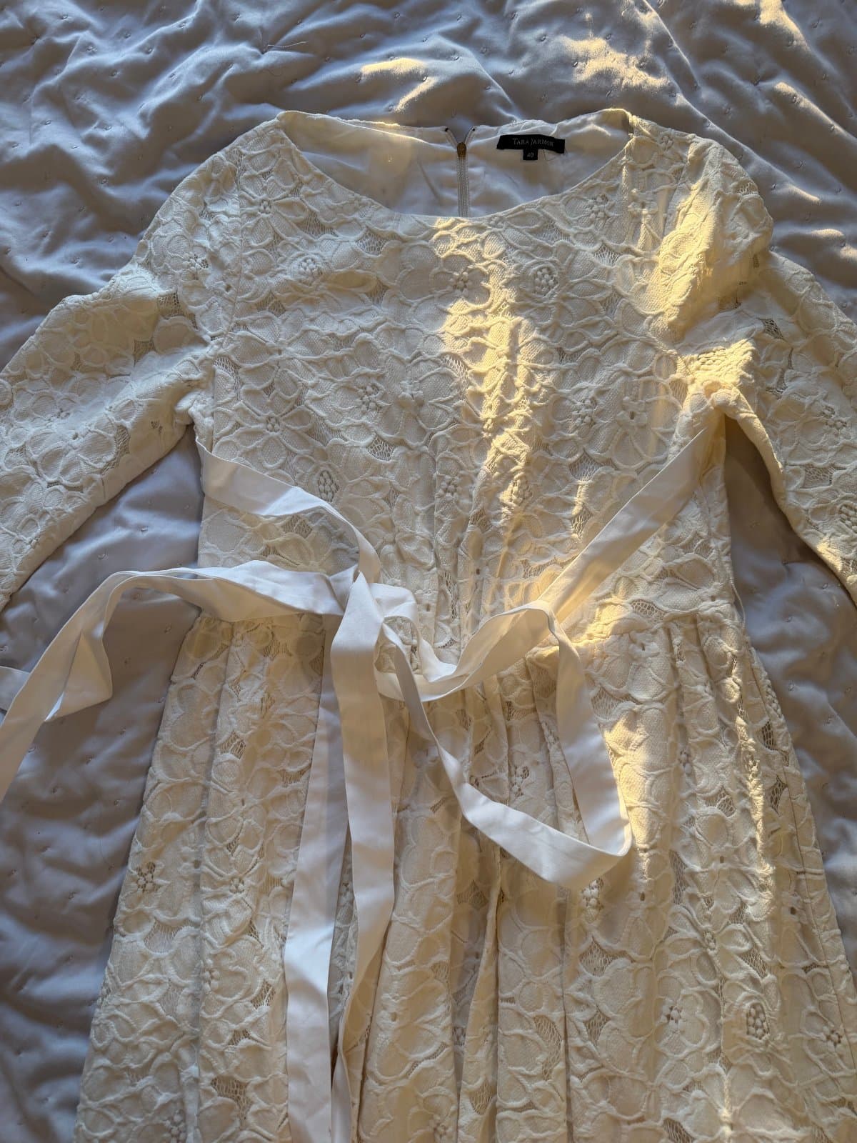 Tara Jarmon White Floral Lace Midi Dress – Size 40 - image 1