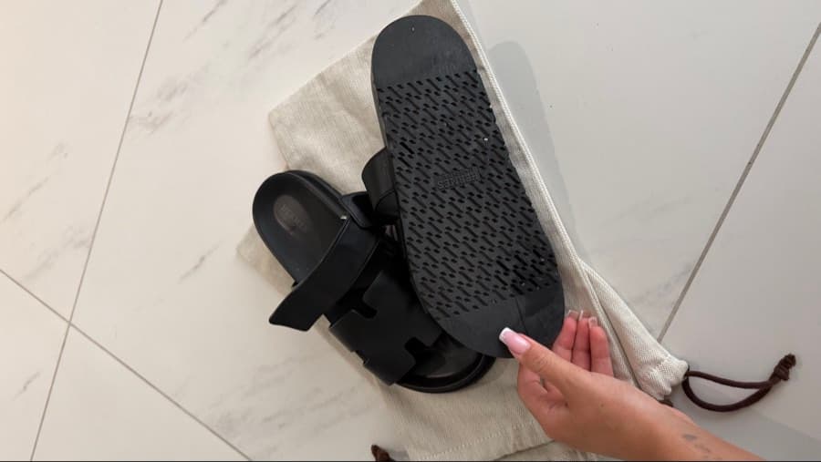 Hermès Black Leather Sandals thumbnail 7