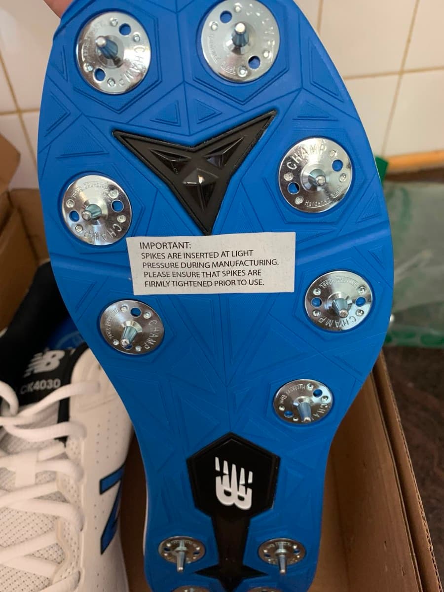 New Balance CK4030 Cricket Shoes