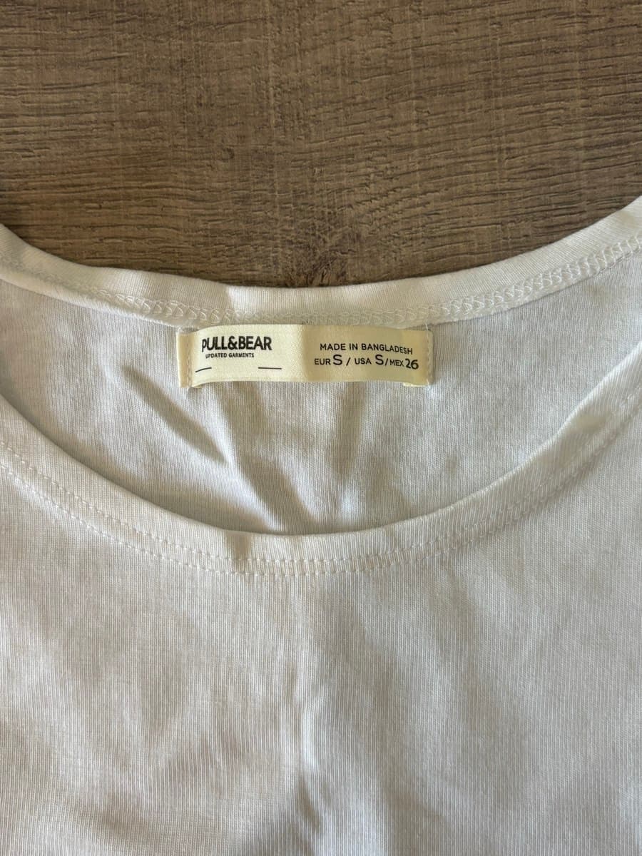 Pull&Bear White Crop Top thumbnail 2