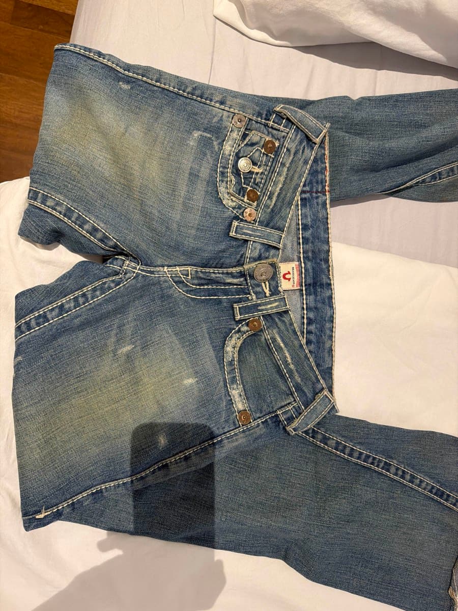 True Religion Distressed Jeans thumbnail 2