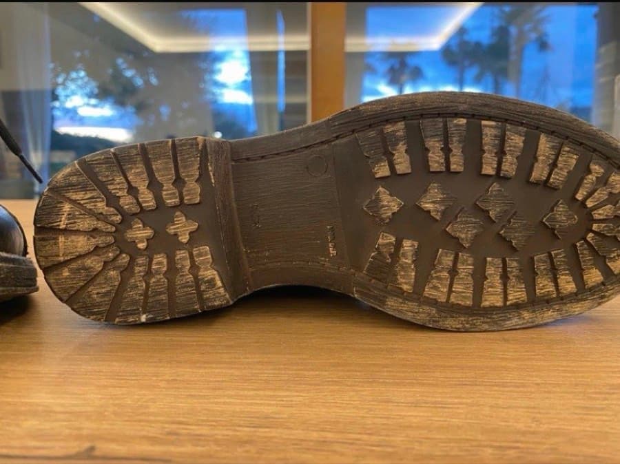 Divine Follie Italian Leather Studded Boots – NEW – Size 36 thumbnail 5