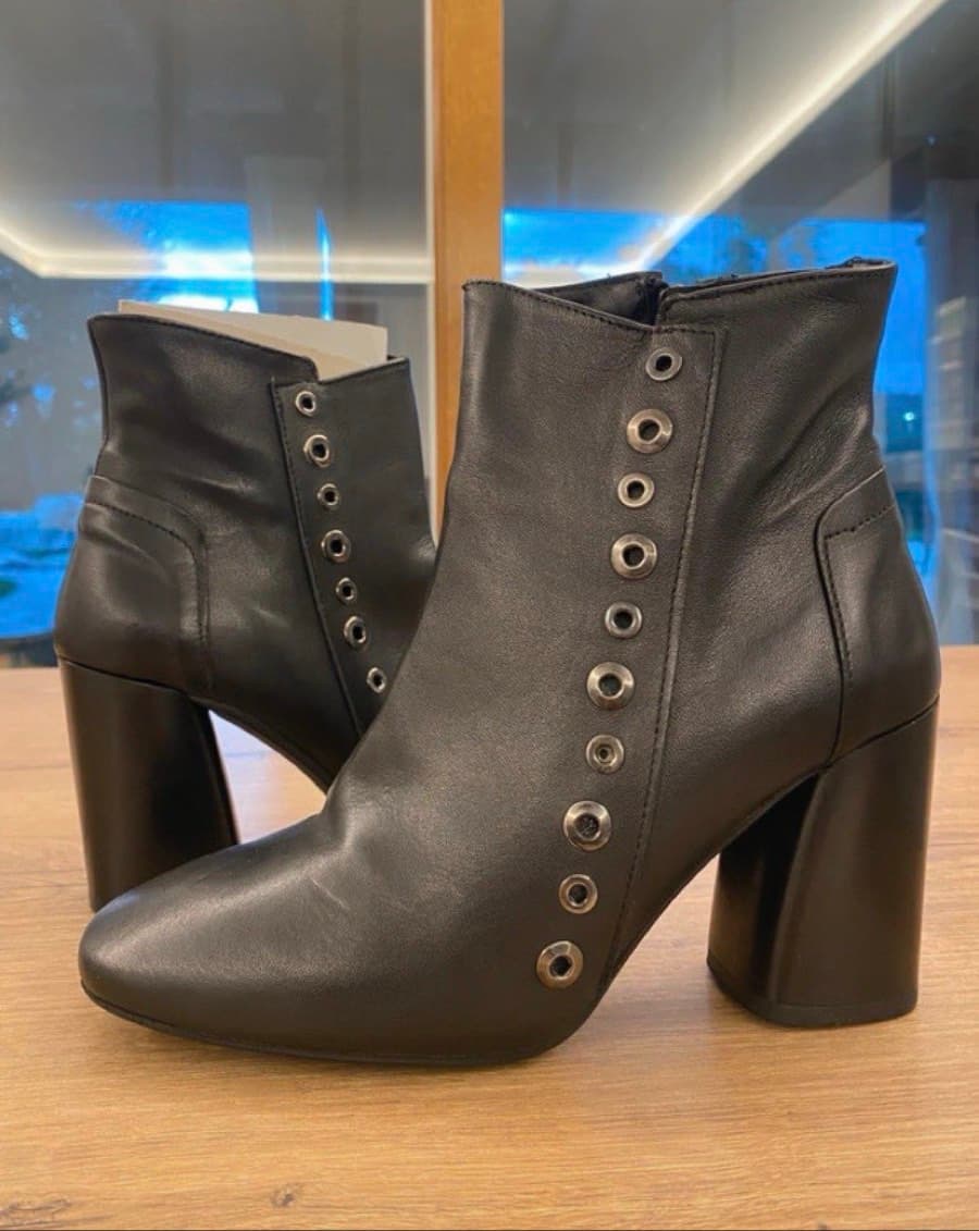Divine Follie Italian Leather Heeled Ankle Boots – NEW – Size 38 thumbnail 3