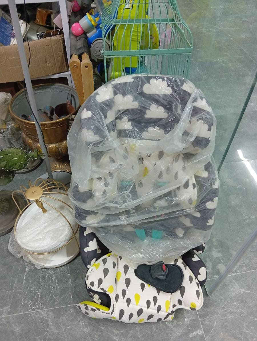 Baby car seat