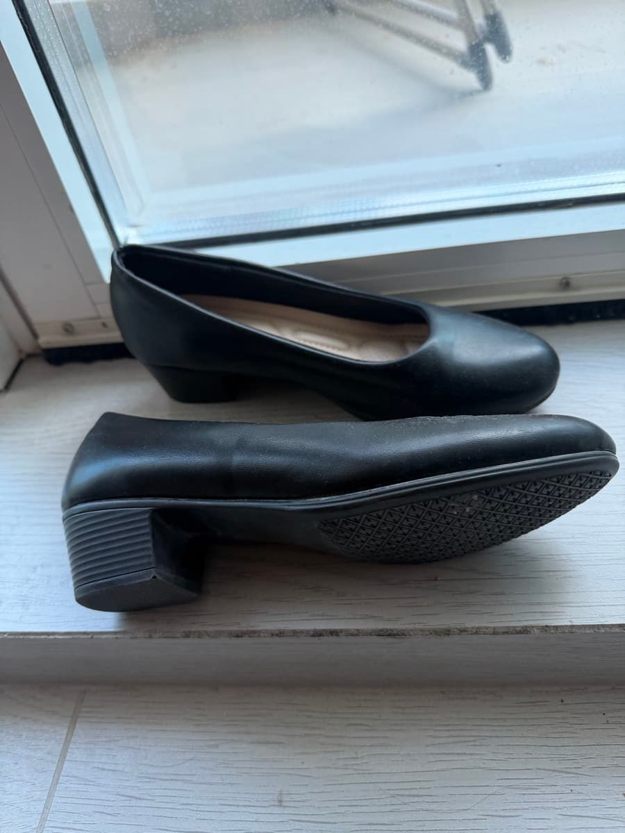 Work shoes thumbnail 3