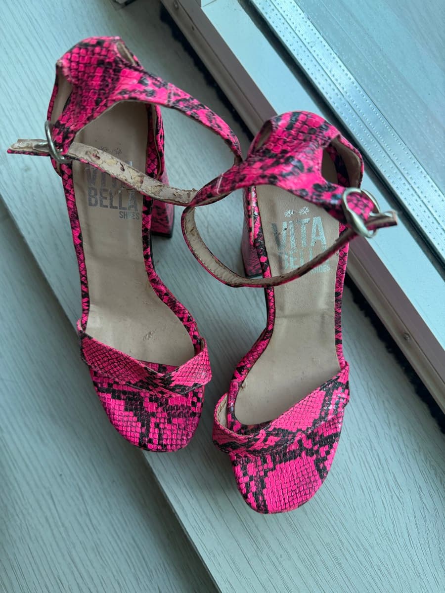 VIVA BELLA Platform Heels thumbnail 3