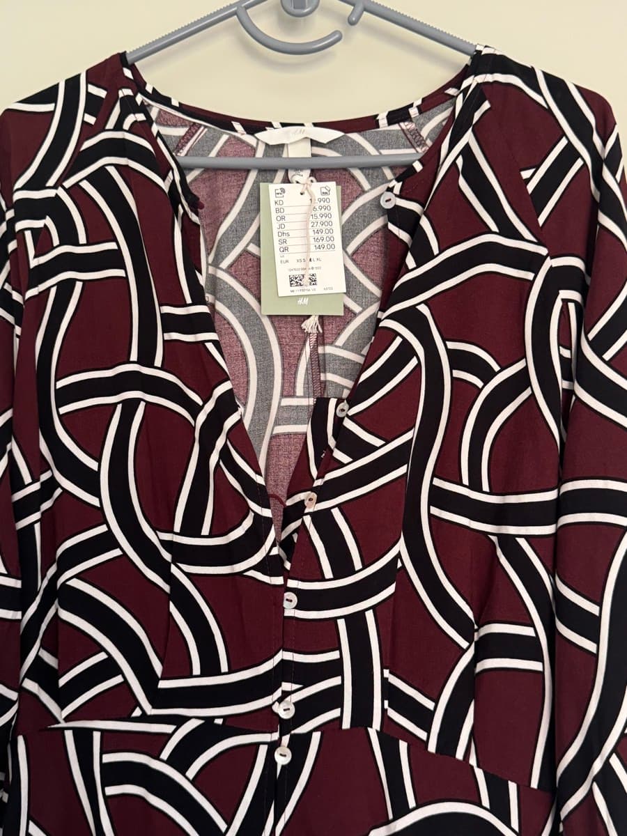 H&M Patterned V-Neck Dress M thumbnail 2