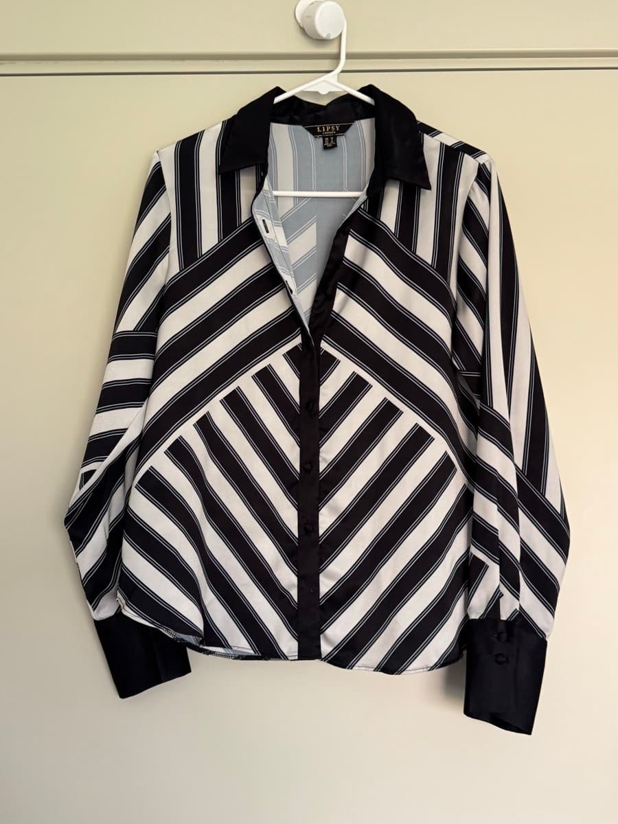 Striped Long-Sleeve Blouse & Pants set thumbnail 2