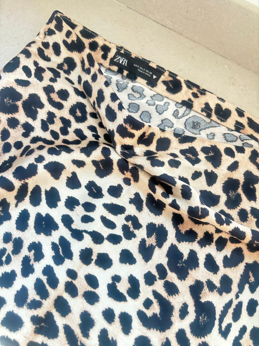 Zara Leopard Print Skirt thumbnail 2