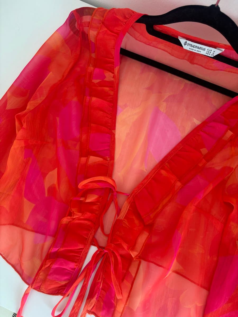 Stradivarius Ruffled Chiffon Blouse thumbnail 3