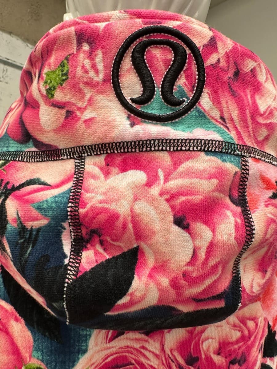 Lululemon Floral Print Zip-Up Hoodie thumbnail 6