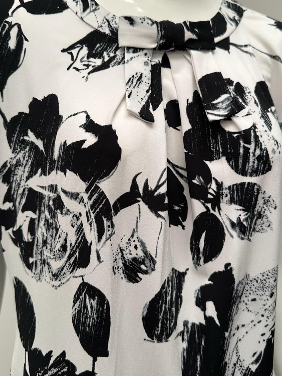 Karl Lagerfeld Floral Print Cap-Sleeve Top thumbnail 4
