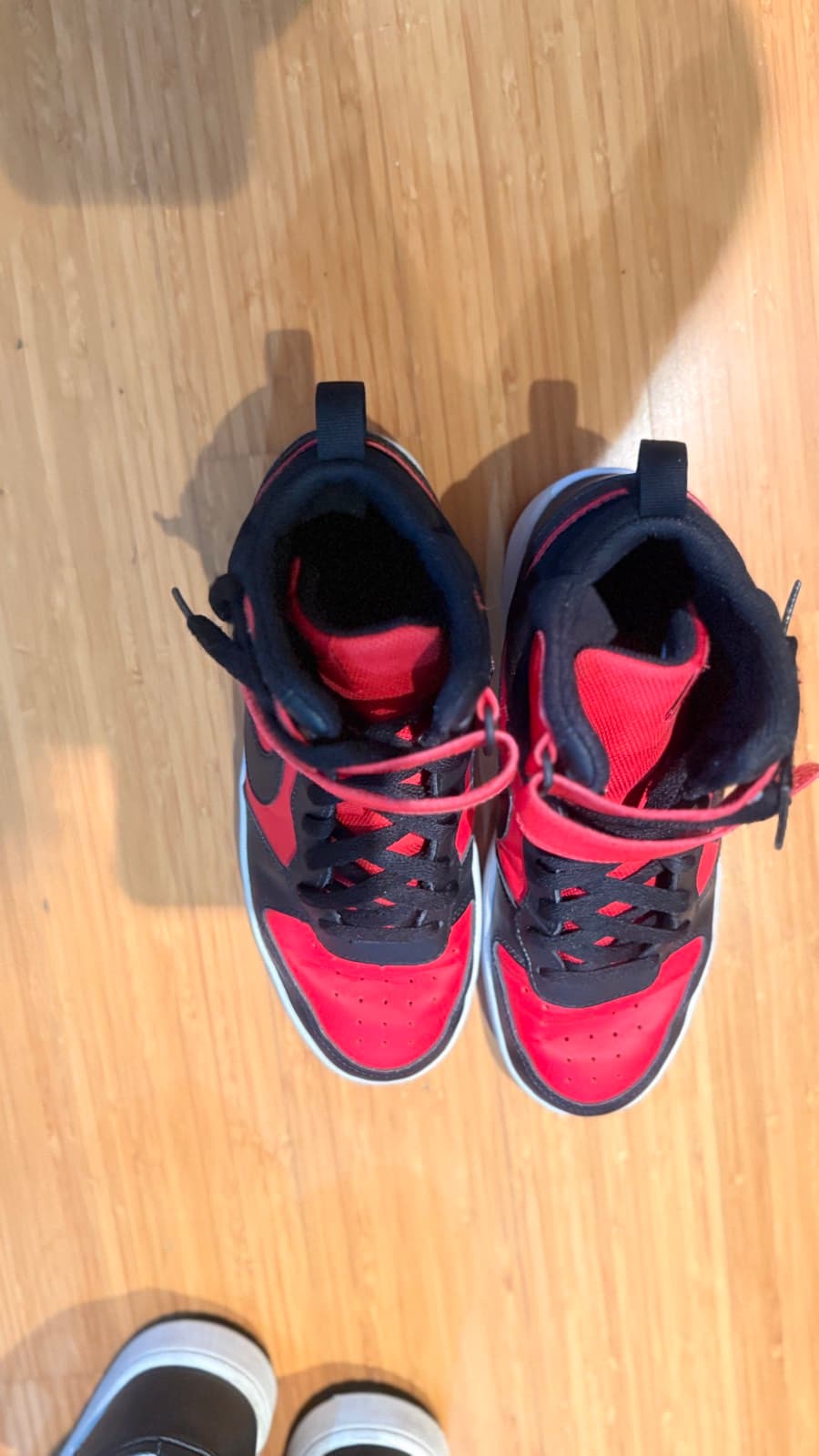 Jordan 1 Mid Sneakers thumbnail 5