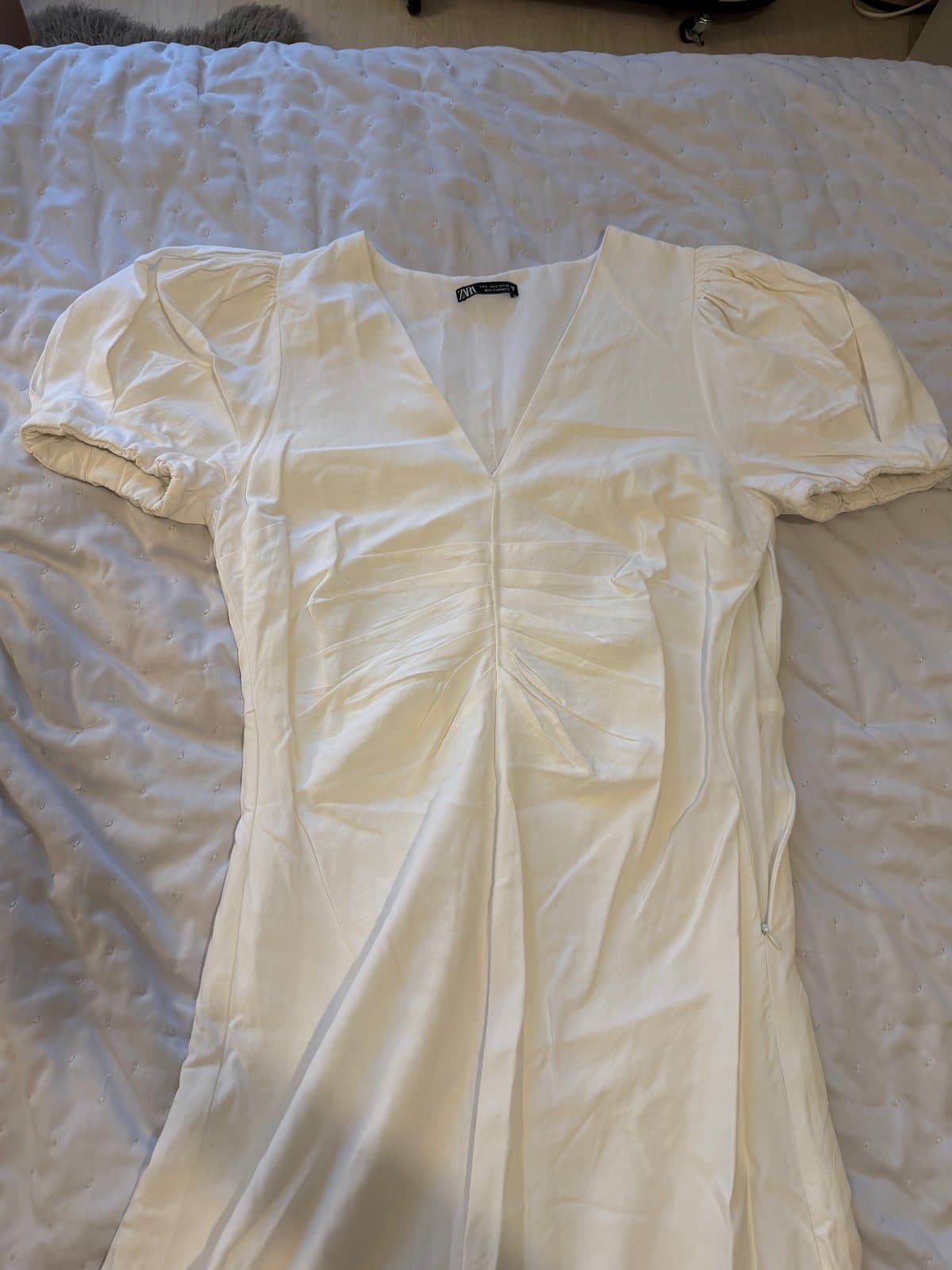 Zara White Ruched Puff Sleeve Maxi Dress 🤍 thumbnail 2