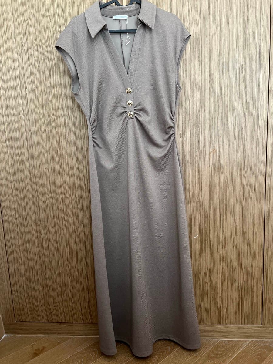 Collared Midi Dress