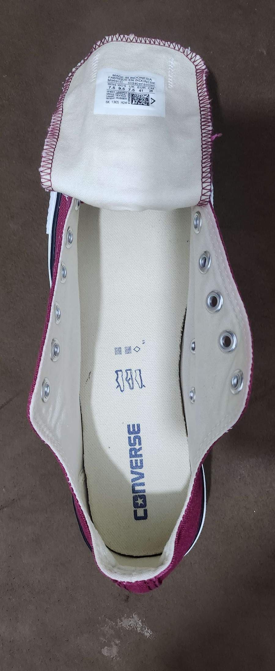 low-top Converse Chuck Taylor thumbnail 6
