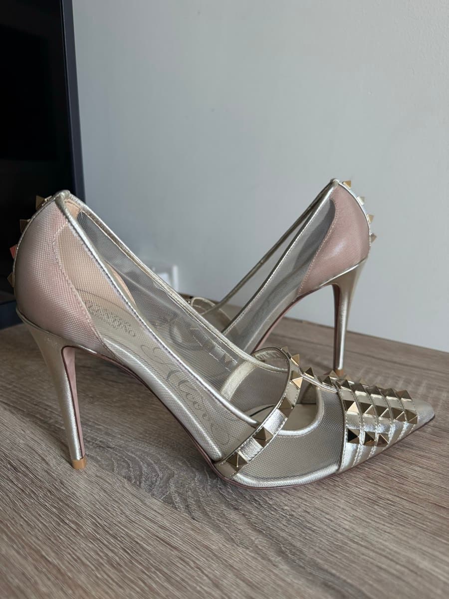 Valentino Garavani Rockstud Pumps thumbnail 7
