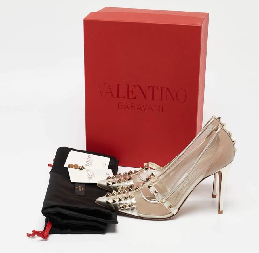 Valentino Garavani Rockstud Pumps